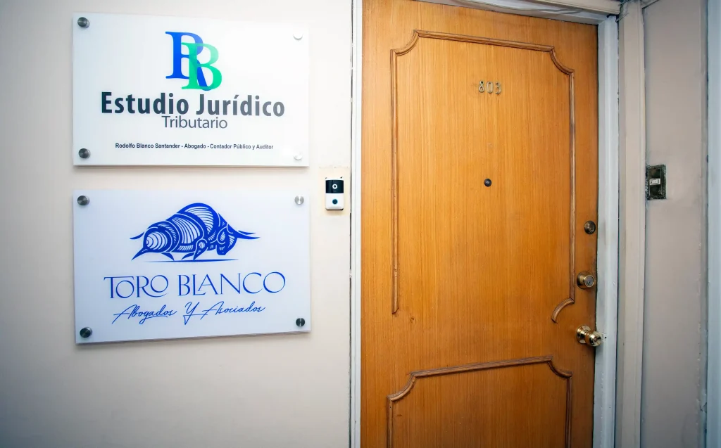 Oficina Toro Blanco Abogados Huerfanos 1373